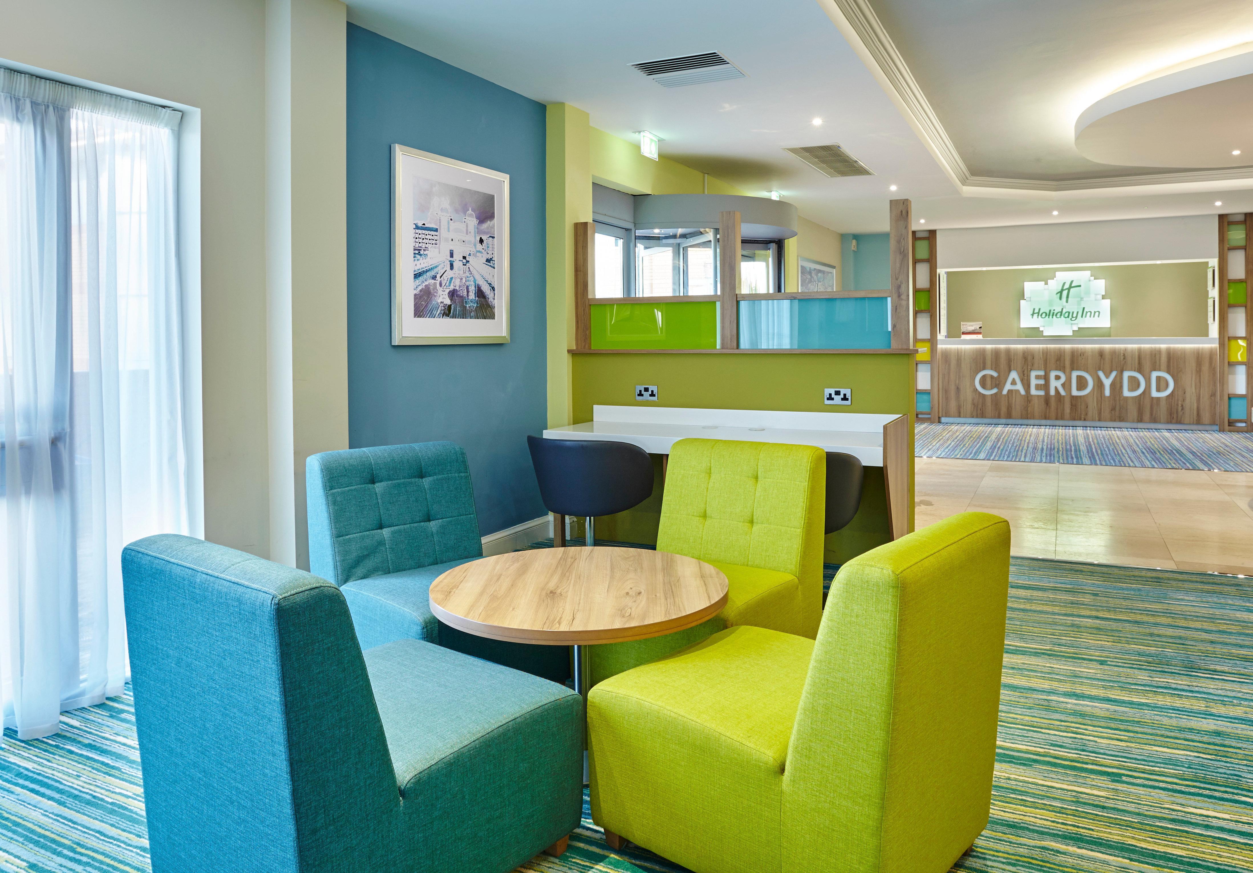 Holiday Inn Cardiff North M4 Jct 32, An Ihg Hotel Exteriör bild