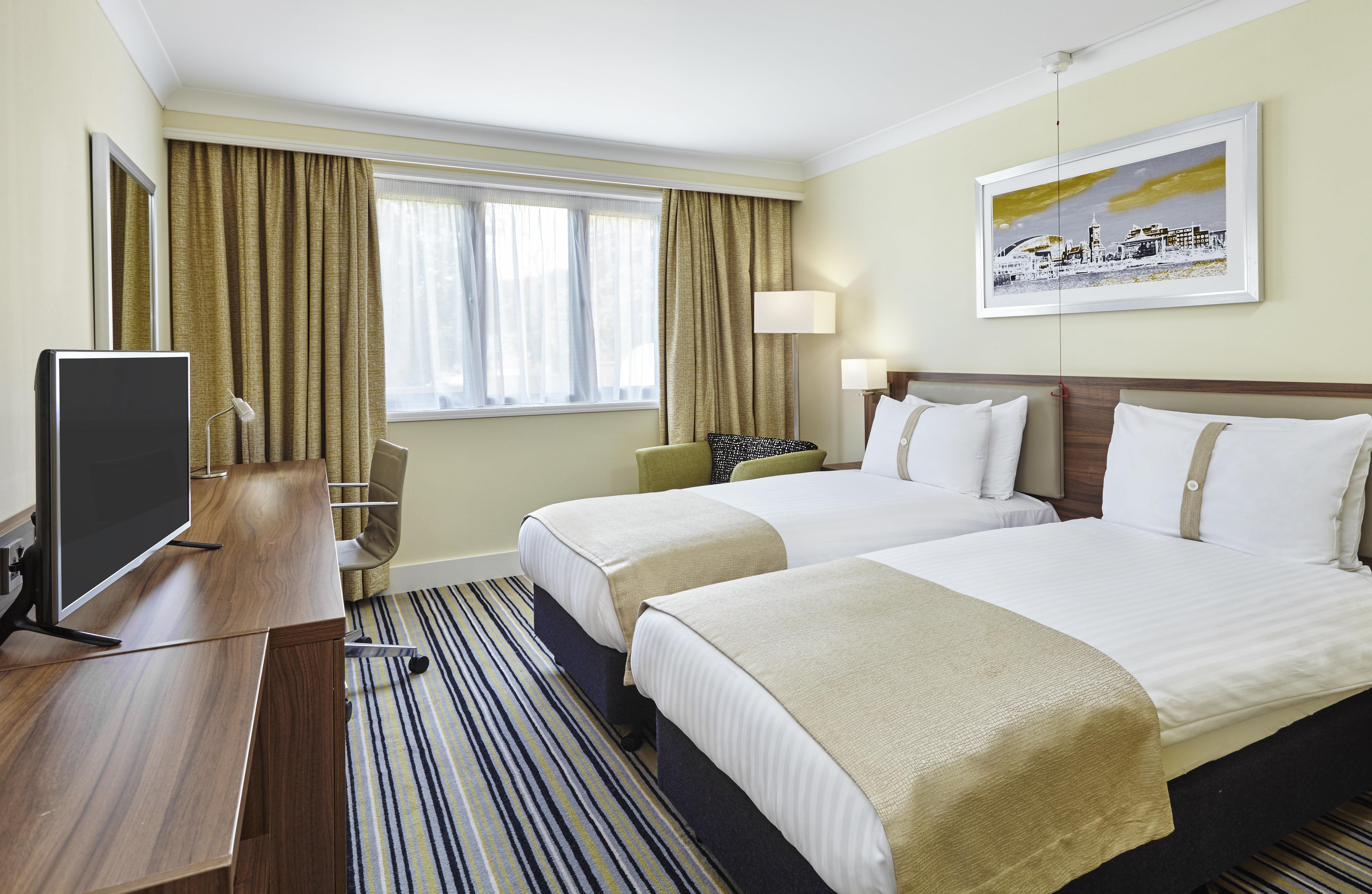 Holiday Inn Cardiff North M4 Jct 32, An Ihg Hotel Exteriör bild